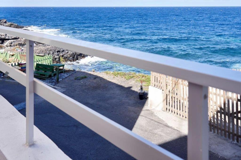 Beautiful Apartment In Front Of The Sea !!!! El Escobonal Kültér fotó